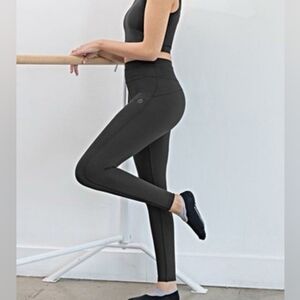 POP Fit Charcoal Leggings With Pockets Medium